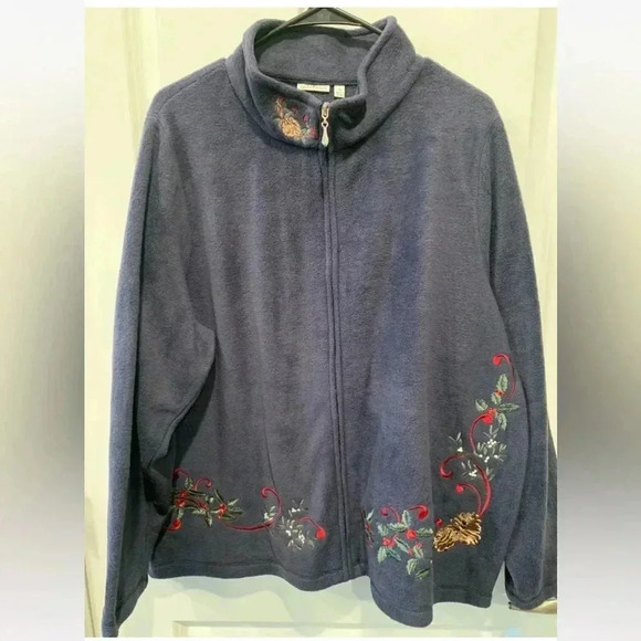 Croft & Barrow Women’s Floral Holiday Holly Vintage Zip Sweater Size 1X Navy - Picture 2 of 5